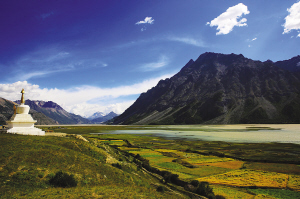 那一天，你我相逢在然烏湖邊